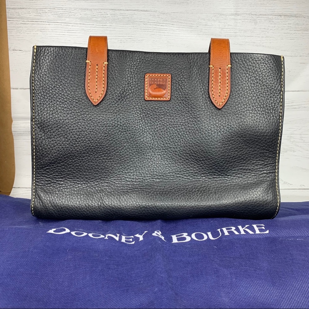 Dooney& Bourke small leather everyday tote